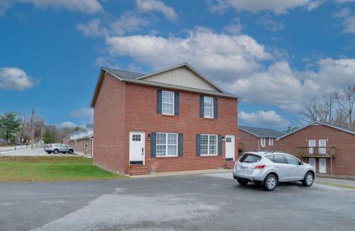 Cookeville Casa | Modern Townhome Walk to Tennessee Tech University