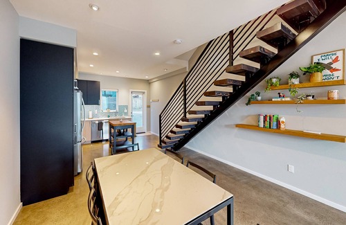 Ballard Casa | Modern townhome with private roof deck, balcony, & W/D - walk to bars/dining