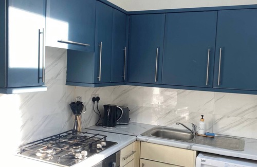 Manchester Casa | Modern Townhouse-free Parking-game Room-w-ifi