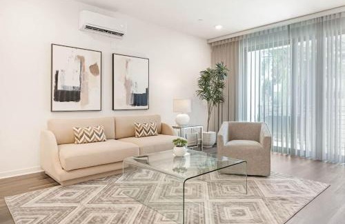 Covina Casa | Modern Townhouse Near Disneyland & OC Beaches