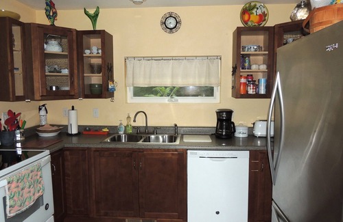 Sheridan Casa | Modern Two Bedroom House Six Blocks from Main Street Sheridan King & Queen Beds