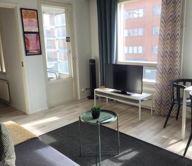 Kallio Apartamento | Modern two-room flat with balcony near metro