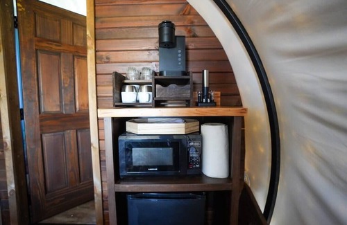 Satin Casa | Modern Unique Old West Wagon Spacious Views