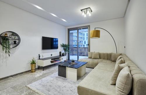 Casablanca Apartamento | Modern Unit in Casa Finance City With Free Parking