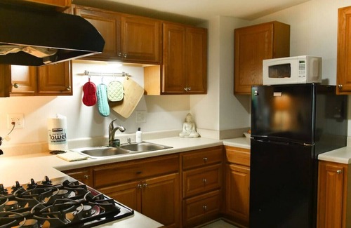 Faubourg Delassize Casa | Modern Uptown Guesthouse | Live Like a Local