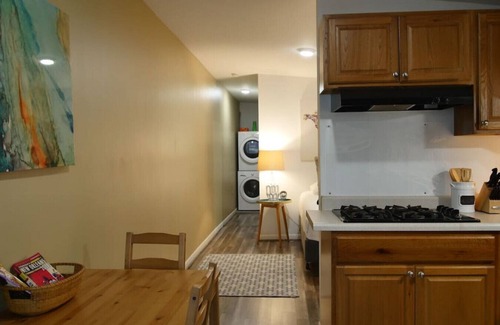 Faubourg Delassize Casa | Modern Uptown Guesthouse | Live Like a Local