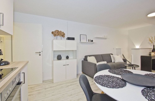 Lietzow Apartamento | Modern vacation apartment with fireplace, balcony - Ferienresidenz Zwei Bodden FeWo111 -