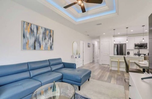 Rotonda Heights Apartamento | Modern Vacation House