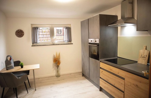 Burkardroth Apartamento | Modern vacation home with whirlpool