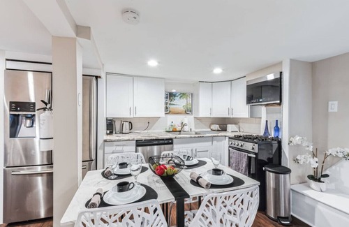 Ventnor City Apartamento | Modern Ventnor 2BR + Beach Gear Included