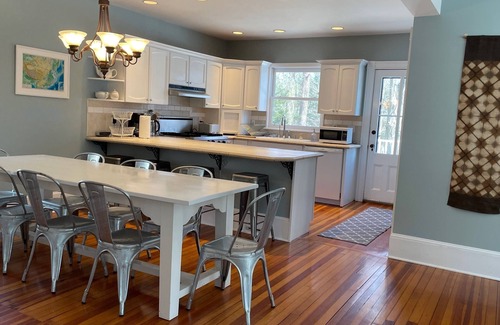 Great Barrington Casa | Victoriano moderno en la colina