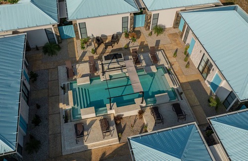 Playa Avellanas Villa | Moderna Villa 2 habitaciones|Cocina| Piscina|Cerca a la playa|Apta para mascotas
