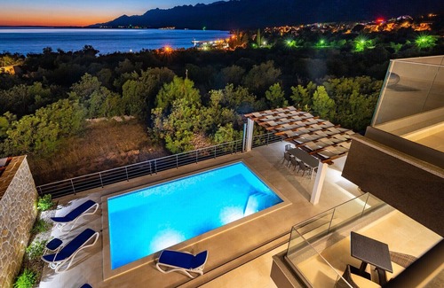 Rovanjska Villa | Modern Villa Carpe Diem, in Dalmatia, with a Pool