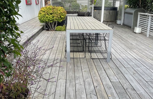 Tyreso Casa | Modern villa close to sea, forest and Stockholm city center