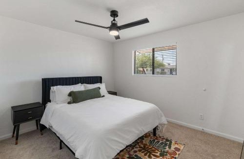 Tempe Casa | Modern Villa Comphy Stay in Tempe with pool