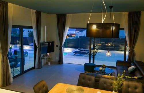 Brodarica Villa | Modern Villa Terrazza, in Dalmatia, with a Pool
