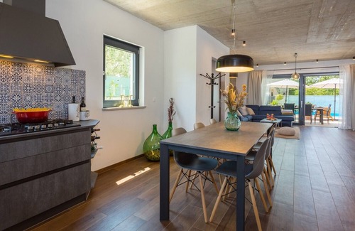 Vrznaveri Villa | Villa Leonardo / Lovely Villa Leonardo in a village near Nova Vas, Istria