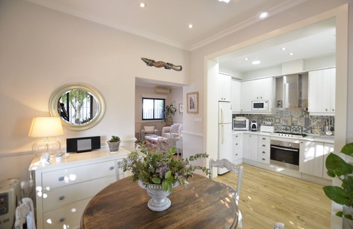 Velilla-Taramay Casa | Modern villa on the beach, large private pool, BBQ, many flowers very quiet.