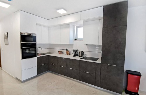 Valica Villa | Modern villa with private pool only 7 min from the beach
