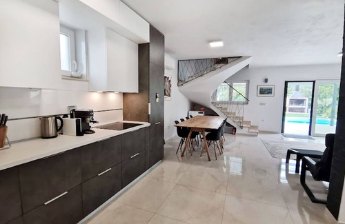 Valica Villa | Modern villa with private pool only 7 min from the beach