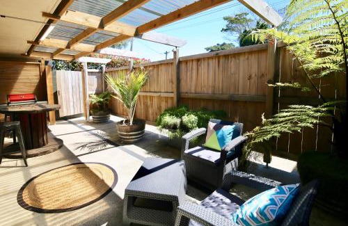 Leamington Apartamento | Modern Wall