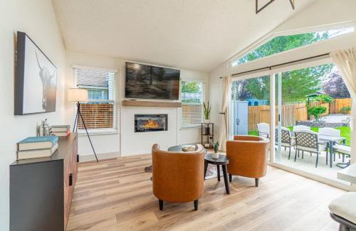 Northwest Reno Casa | Modern Western Retreat Pet Friendly 4 Bed 2 Bath