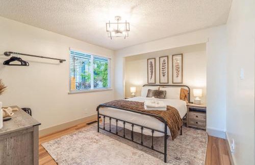 Northwest Reno Casa | Modern Western Retreat Pet Friendly 4 Bed 2 Bath