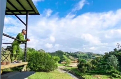 El Penol Chalet De Esquí | Moderna cabaña en medio del campo