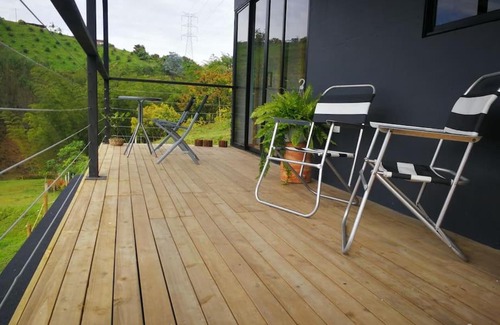 El Penol Chalet De Esquí | Moderna cabaña en medio del campo