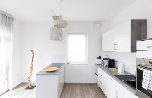 Surheide Apartamento | Moderne 2 Zimmer Ferienwohnung mit Dachterrasse - 95qm