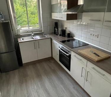 Ottersleben Apartamento | Moderne 75m2 Wohnung mit Balkon und Blick ins Grüne