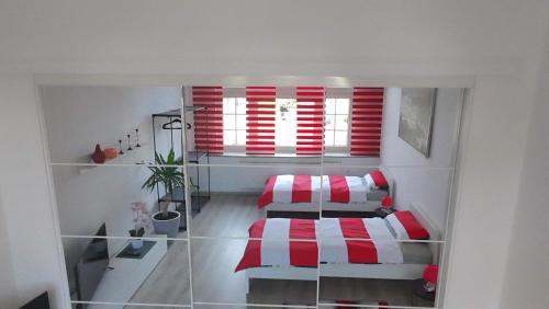 Loehne Apartamento | Moderne Altbauwohnung 80qm