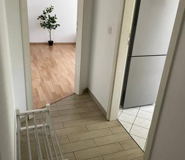 Schloßchemnitz Apartamento | Moderne Citynahe Wohnung mit Parkmöglichkeiten