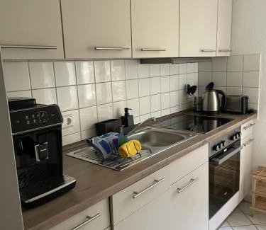 Schloßchemnitz Apartamento | Moderne Citynahe Wohnung mit Parkmöglichkeiten