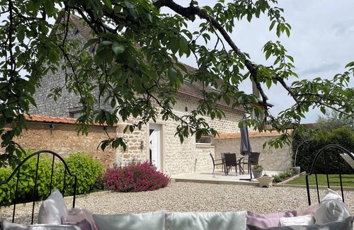 Bouafles Casa | Moderne, Confortable, Décoré Avec Soin, Gîte à Bouafles, en Haute-normandie