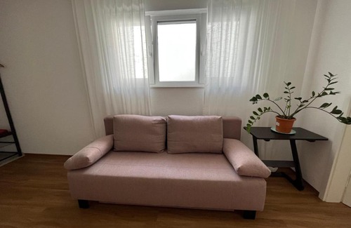 Weingarten Apartamento | Moderne Einliegerwohnung am Park
