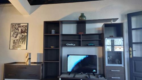 El Guincho Apartamento | Moderne Ferienwohnung mit privatem Balkon sowie Meer- und Gebirgsblick