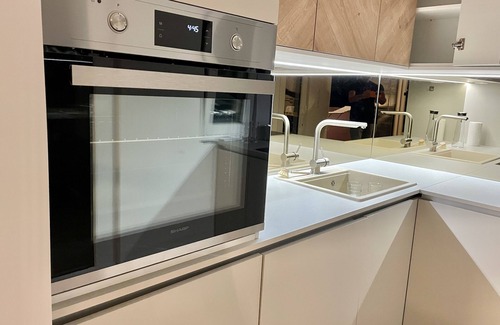 Artatore Apartamento | Moderne Ferienwohnung für 4 bis 5 Personen, 50m zum Strand
