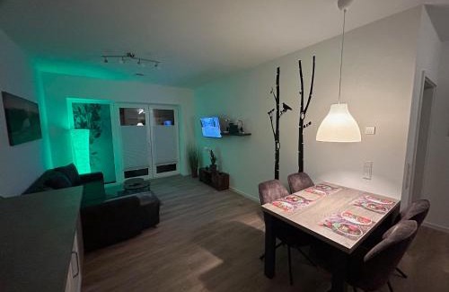 Schiffdorferdamm Apartamento | Moderne Ferienwohnung Green Garden mit Garten und Stellplatz
