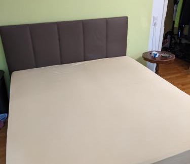 Schleußig Apartamento | Moderne Ferienwohnung in Leipzig-Schleußig