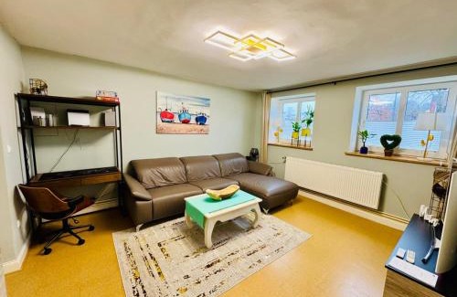 Holtenau Apartamento | Moderne Ferienwohnung in Kiel-Holtenau, Strandnähe, 2 Zimmer, voll ausgestattet, gute Anbindung