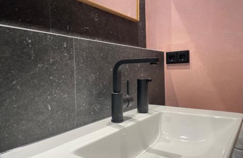 Untergrainau Apartamento | Moderne Ferienwohnung mit Zugspitzblick