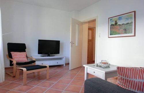 Schweinfurt Apartamento | Apartamento moderno y amoblado con 3 habitaciones en la planta baja con buenas conexiones de transporte