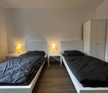 Neumuenster Apartamento | Moderne Monteursunterkunft 5 Personen Neumünster Nord