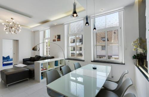 Eitorf Apartamento | Moderne & Rustikale Wohnung I Zentral I Geschäftsreisen I Top Anbindung