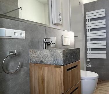 Eich Apartamento | Moderne, stilvolle Ferienwohnung in Eich