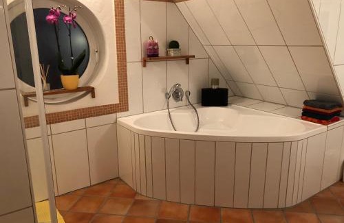 Willich Casa | Moderne Wohnung 15min International Airport Messe DÜS