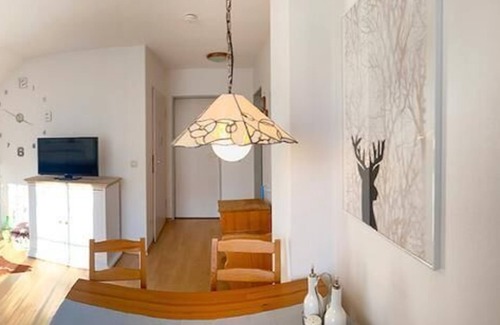 Schlatzendorf Apartamento | Apartamento moderno de 2 habitaciones para 4 personas.