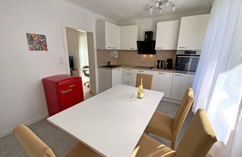 Sankt Polten Apartamento | Modernes Apartment in Ruhiger und Zentrale Lage - Perfekt für Familien & Gruppen