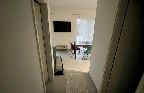 Schoenefeld Apartamento | Modernes Apartment in Schönefeld - Nahe Flughafen!